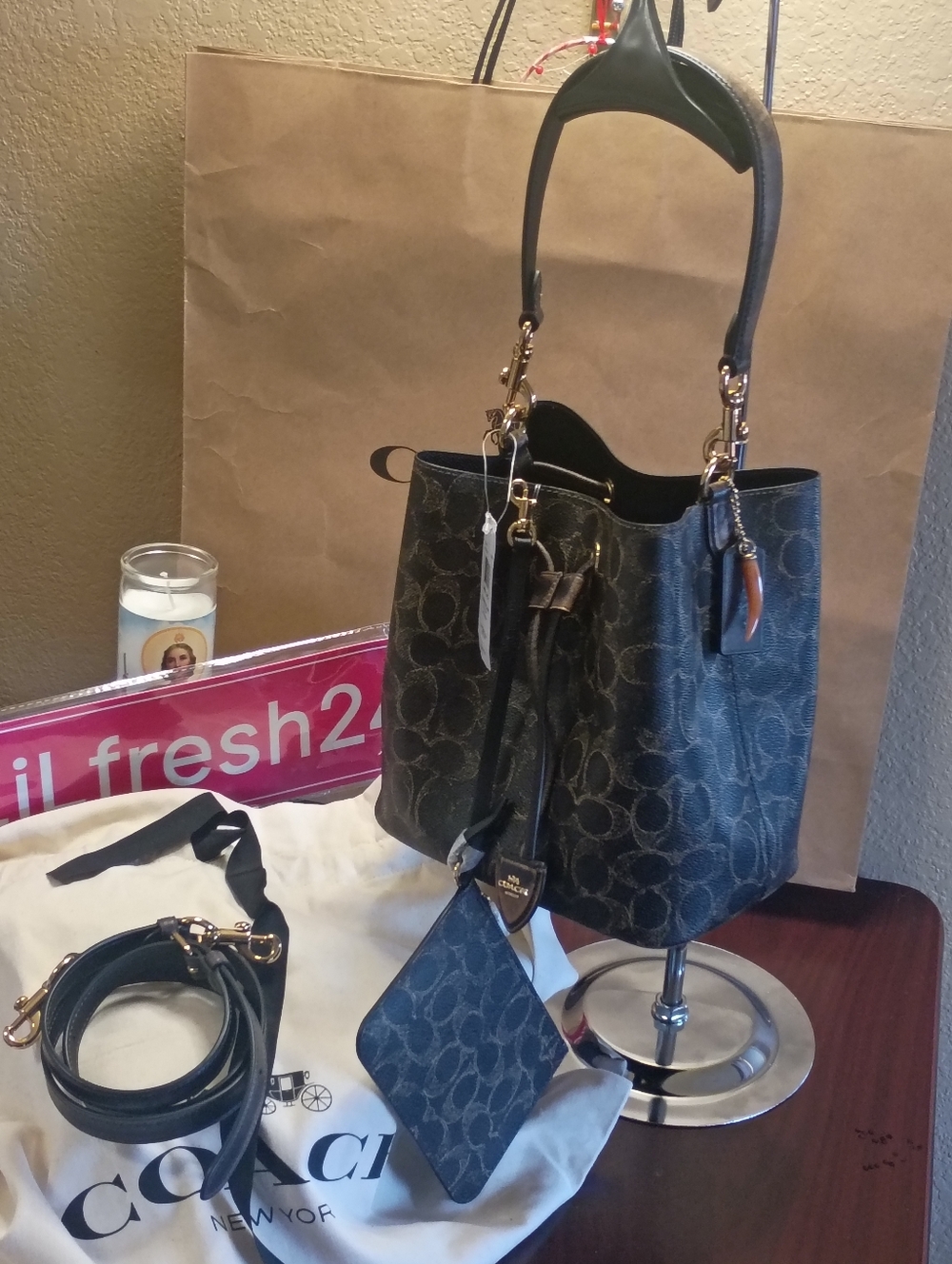 Coach Rowan Bucket Bag - Picture 14 of 14